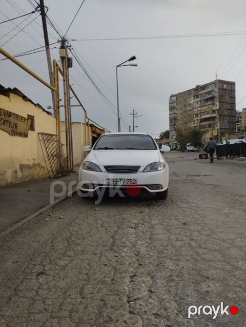 Daewoo Gentra, 1.5 L, 2014 il, 350 000 km