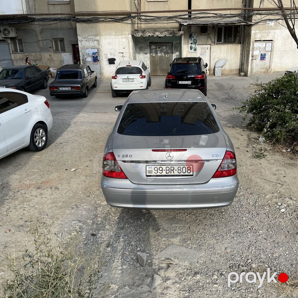 Mercedes-Benz E 280: 2.8 l 2007 il Sedan 99-BR-808 — Avtomobillər, Bakı (4)