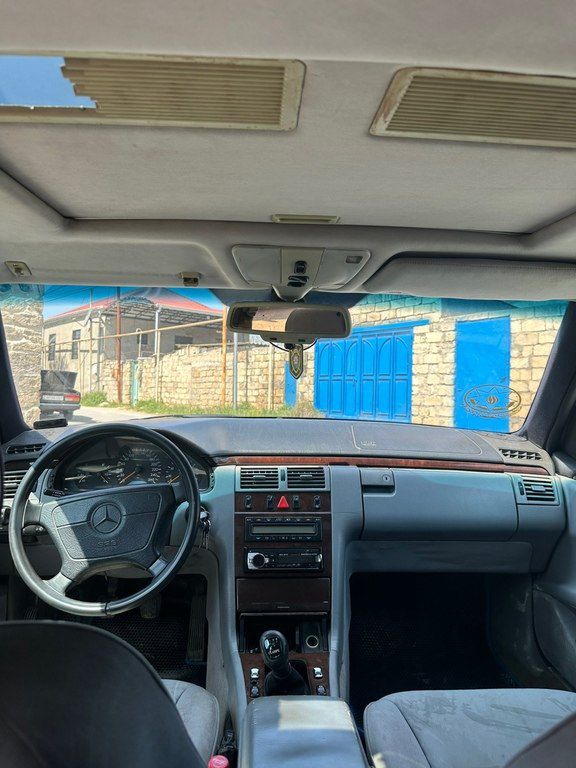 Mercedes E 280, 2.8 L, 1998 il, 33 600 km — Avtomobillər, Bakı (5)