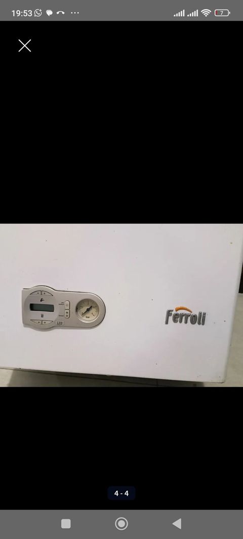 Ferroli qaz kombisi 28likdir iki esenjordur.unvan Yasamal.380mzn koc