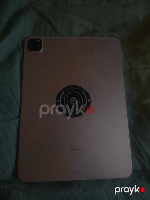Apple iPad Pro planşeti