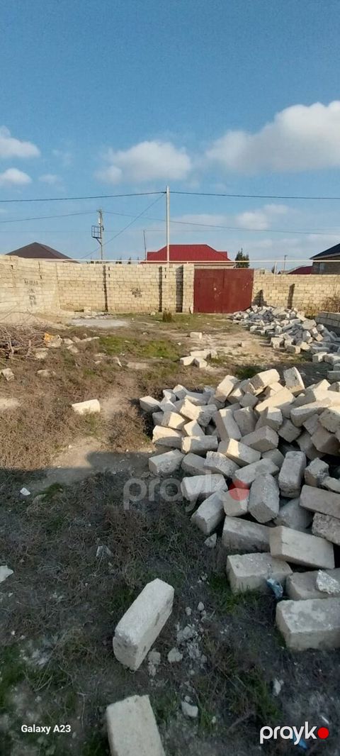 2.5 sot torpaq sahəsi, Hövsan qəs
