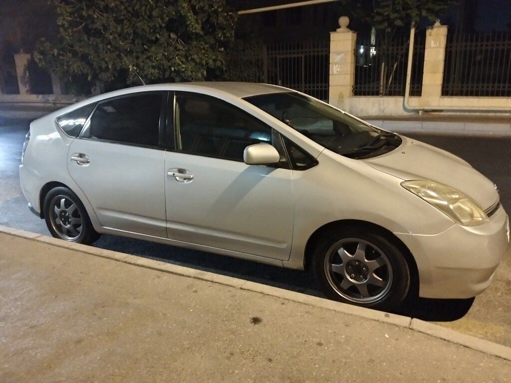 Toyota Prius, 1.5 L, 1.3 kWh, 2006 il, 286 000 km — Avtomobillər, Bakı (4)