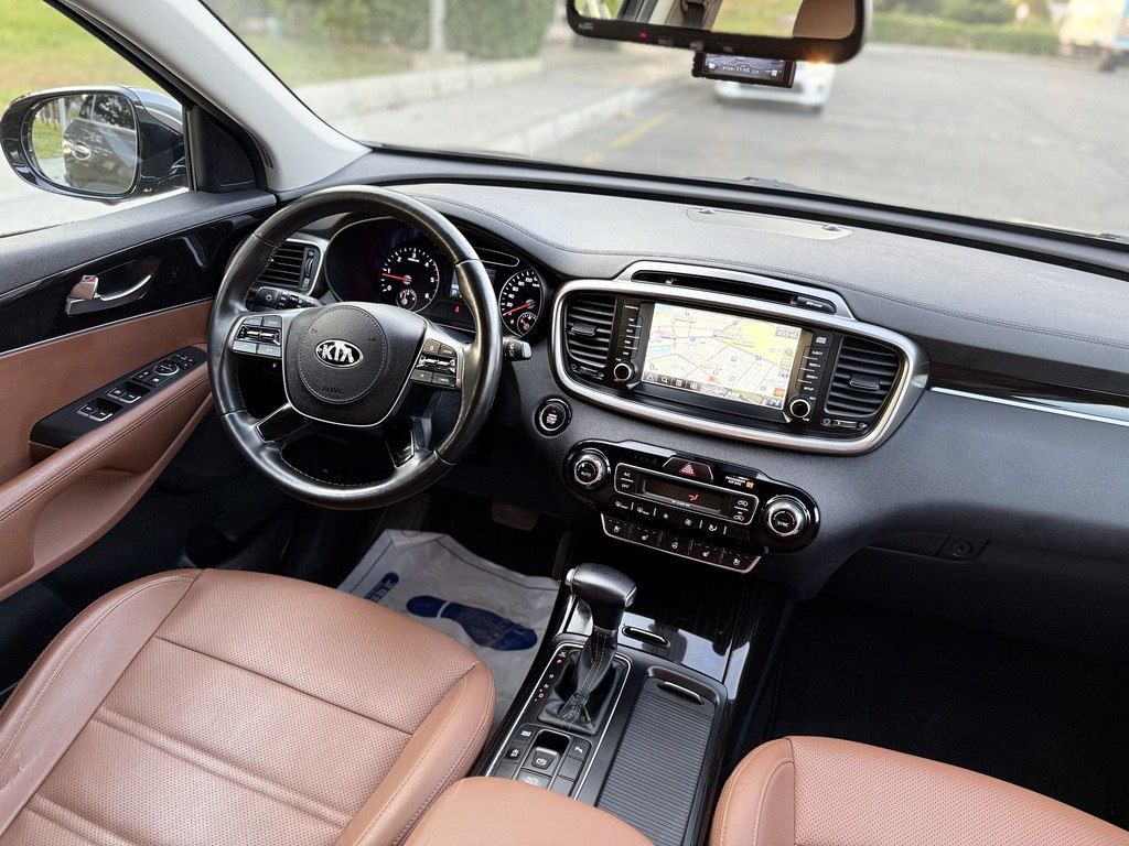 Kia Sorento, 2.0 L, 2018 il, 140 500 km — Avtomobillər, Bakı (10)