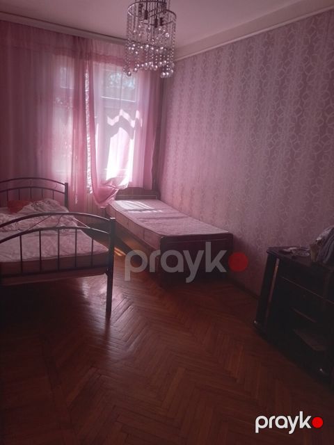 2-otaqlı mənzil kirayə verilir, Memar Əcəmi m., 60 m²