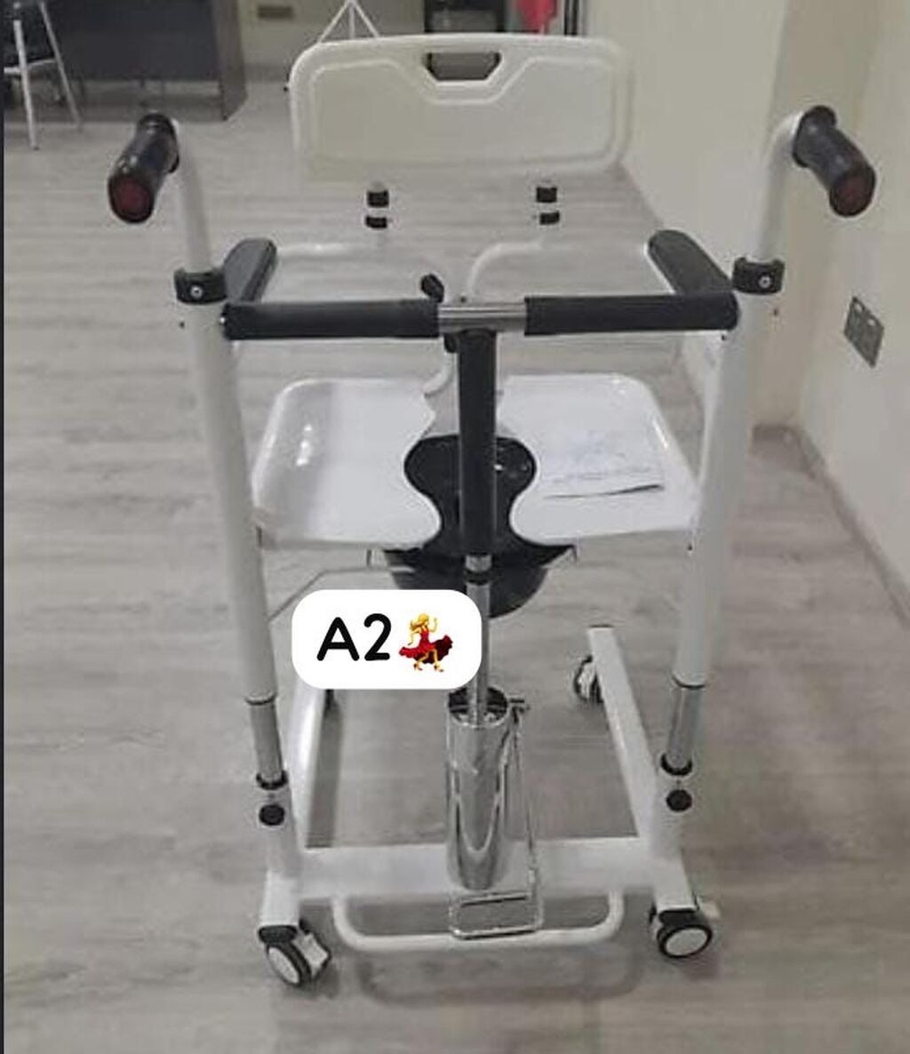 Aynur 2 Xəstələr üçün sanitar kreslosudu Satılır 299 azn Alış 500 — Mallar, Bakı