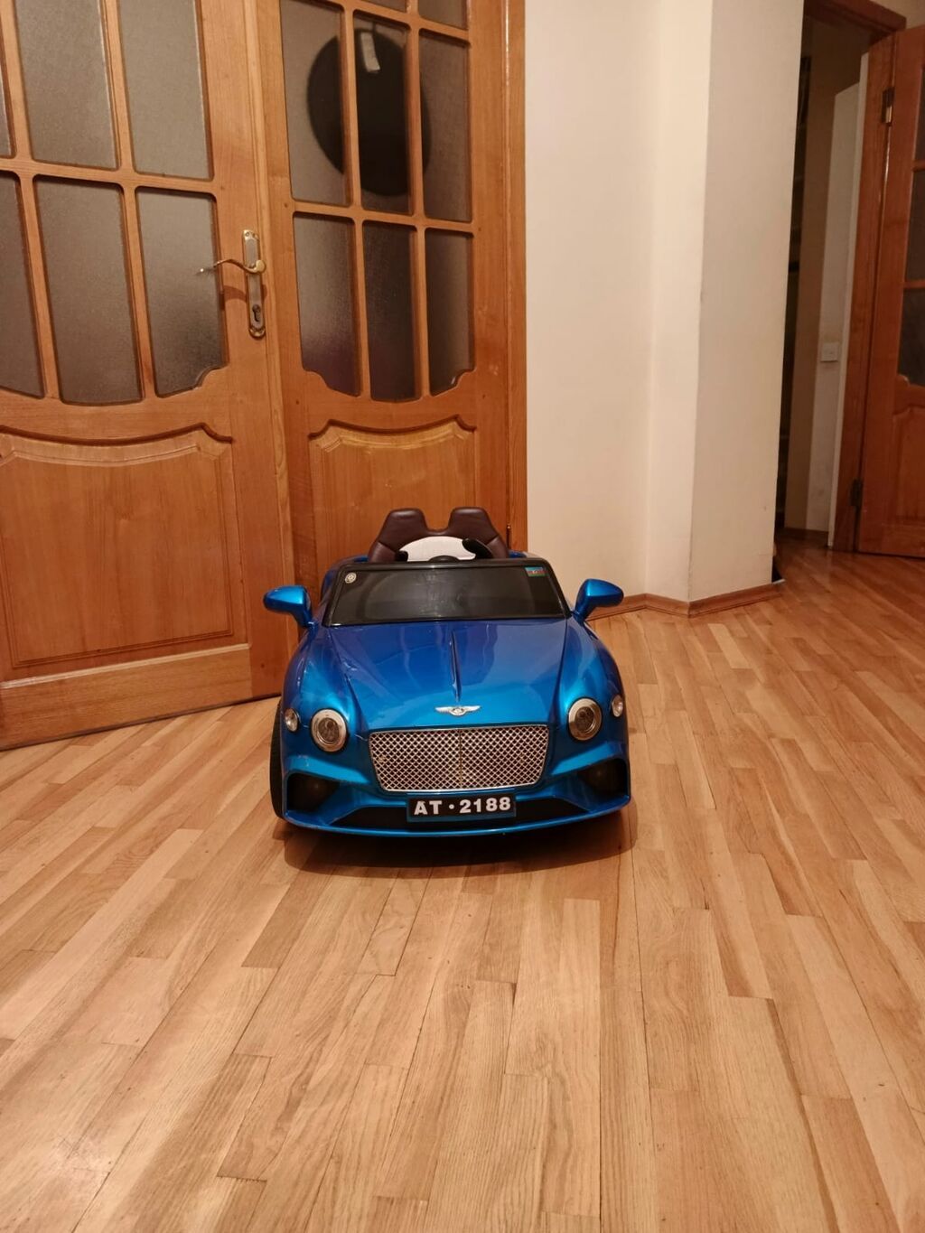 Bentley GT uşaq maşını – elektrikli ride-on model Qiymət: 110 AZN — Mallar, Bakı (2)