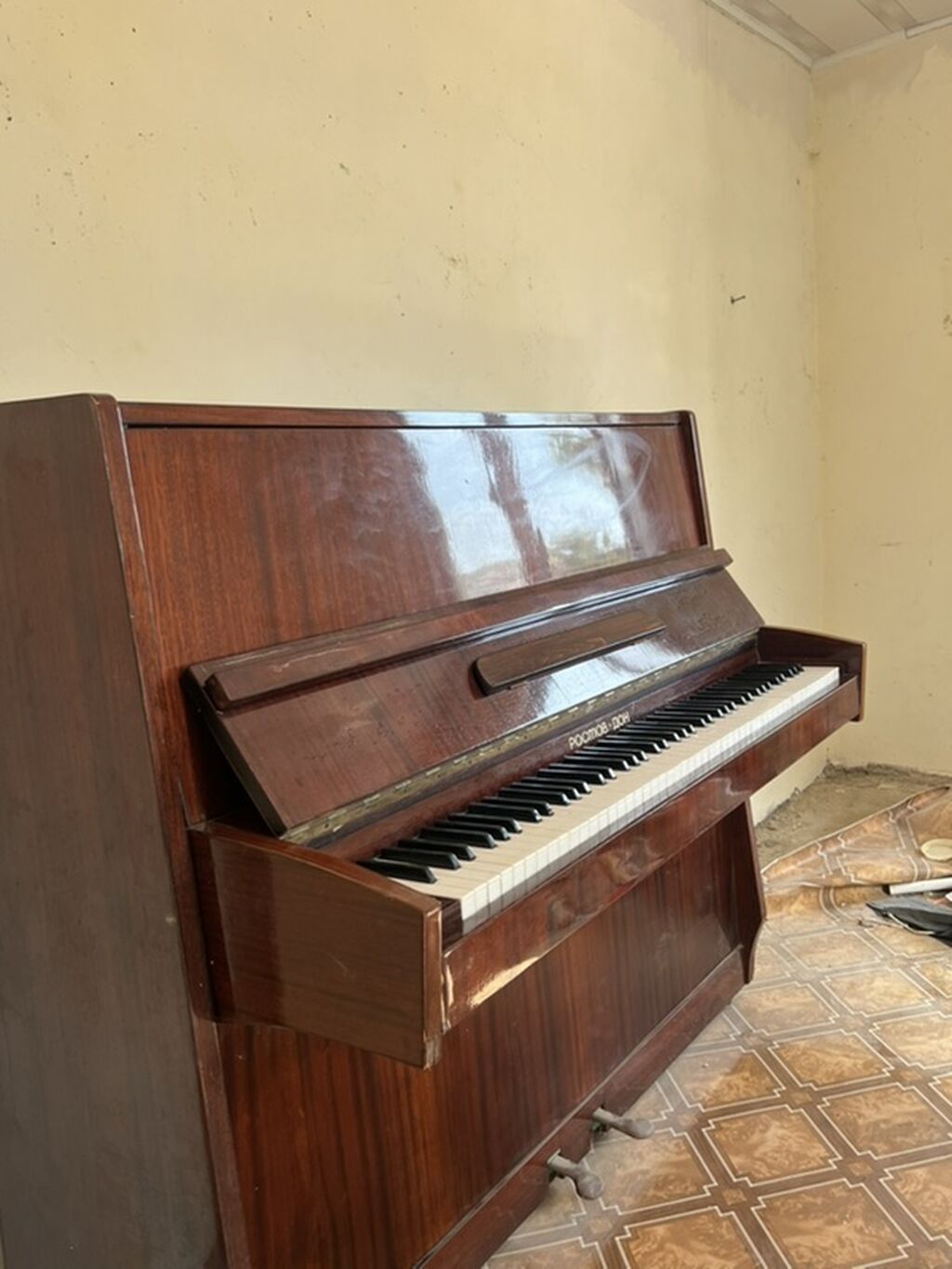 Akustik pianino – “Ростов-на-Дону” (upright) - Korpus: tünd qəhvəyi — Mallar, Digah (2)
