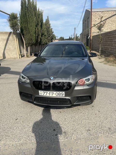 BMW 528, 2.0 L, 2014 il, 340 000 km
