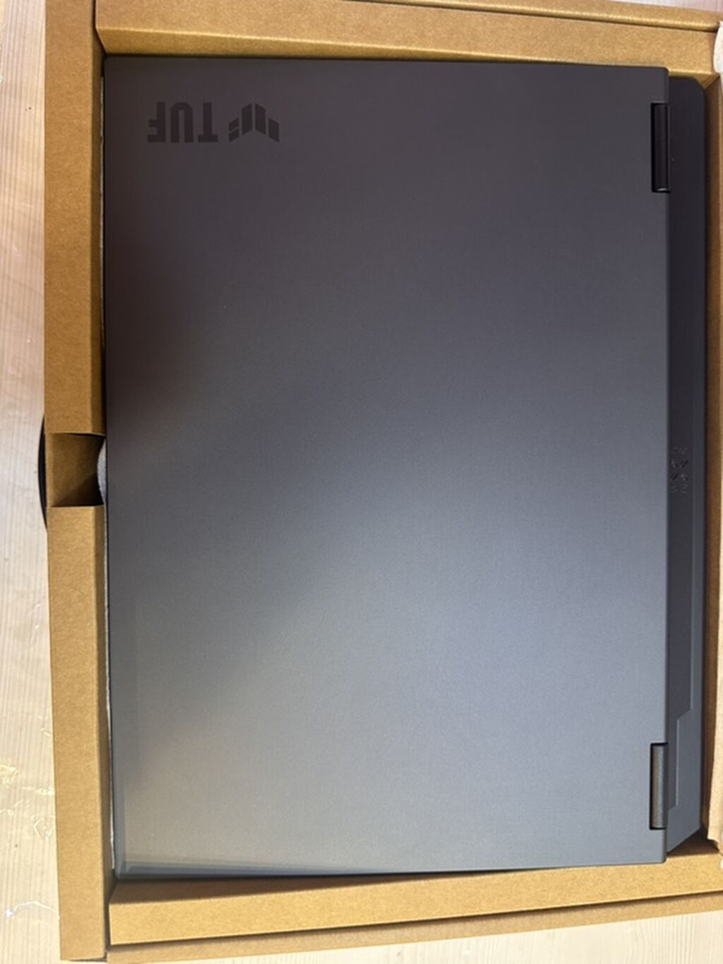 Noutbuk ümumi 2 gün istifadə olunub, klaviaturaya belə əl dəyilməyib — Asus, Bakı (3)