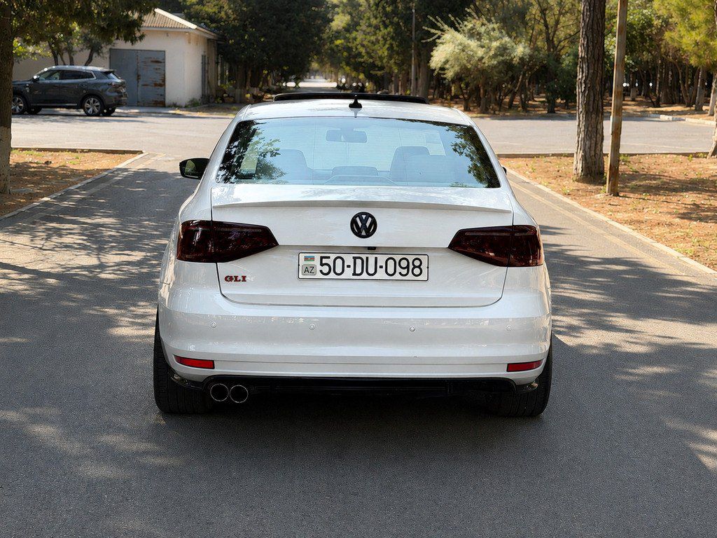 Volkswagen Jetta, 1.8 L, 2016 il, 135 000 km — Avtomobillər, Bakı (2)