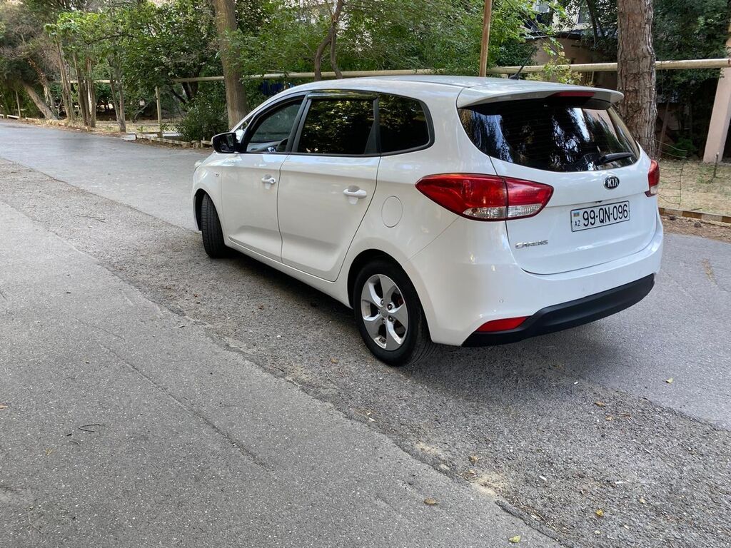 Kia Carens: 1.7 l 2014 il Universal — Avto, Bakı (4)