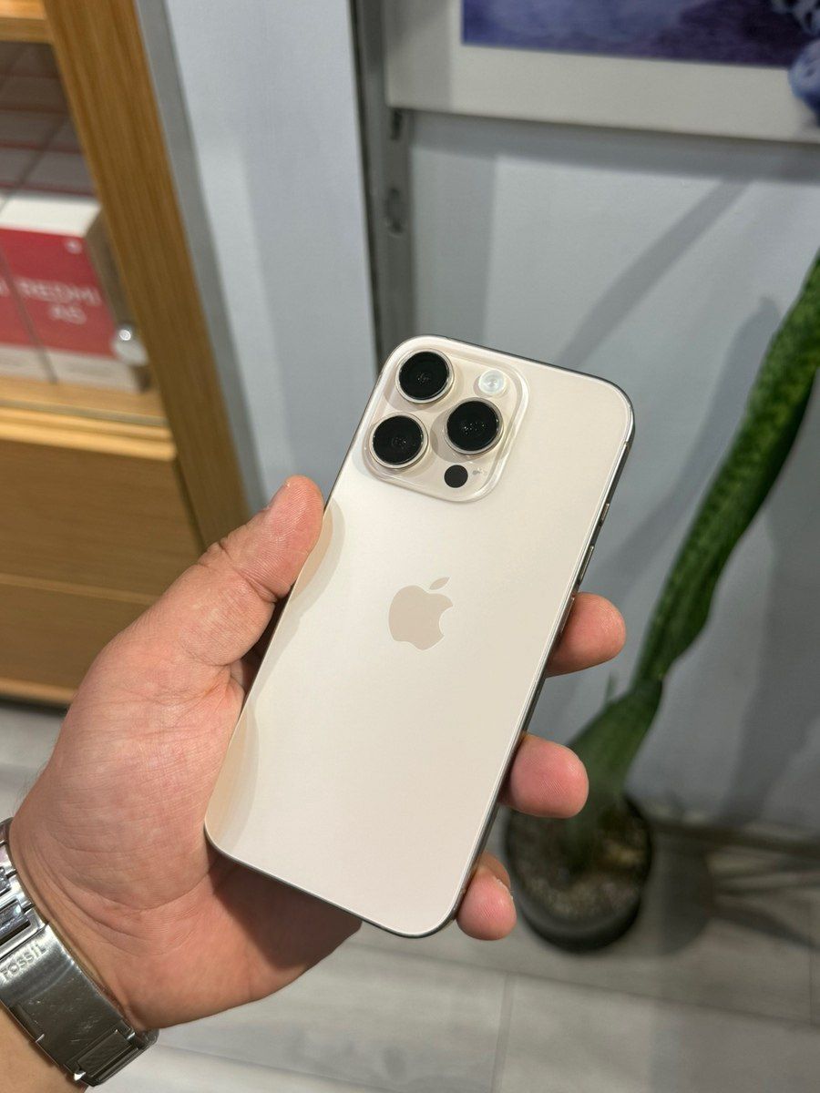 Apple iPhone 16 Pro Desert Titanium 256GB/8GB — Smartfonlar, Bakı (2)