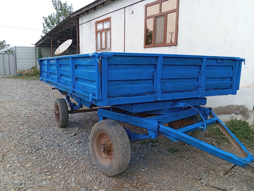 Traktor qoşqusu – 2 oxlu, mavi rəngdə metal bortlu. - Ümumi təyinatlı — Avto, Biləsuvar (2)