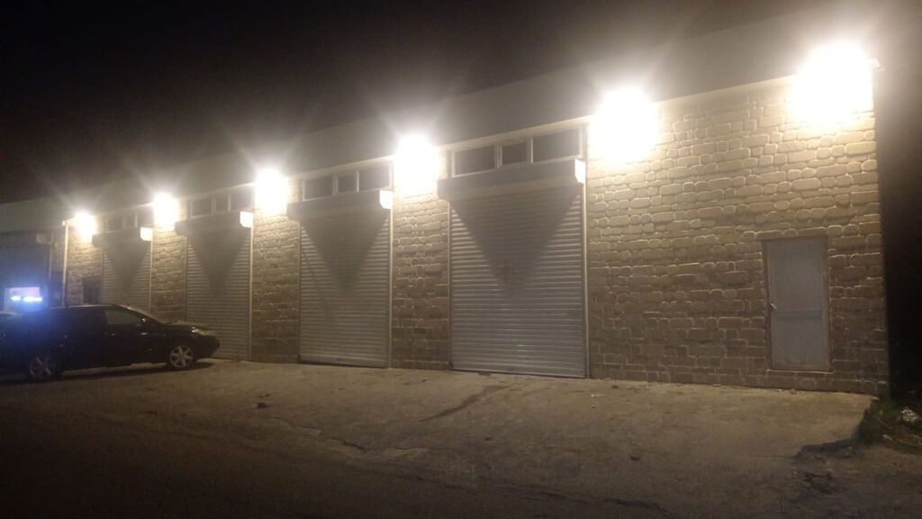 Kirayə afto servis 4 bokslu tam şəraitli əlavə ehtiyyat hissələri — Daşınmaz əmlak, Bakı (3)