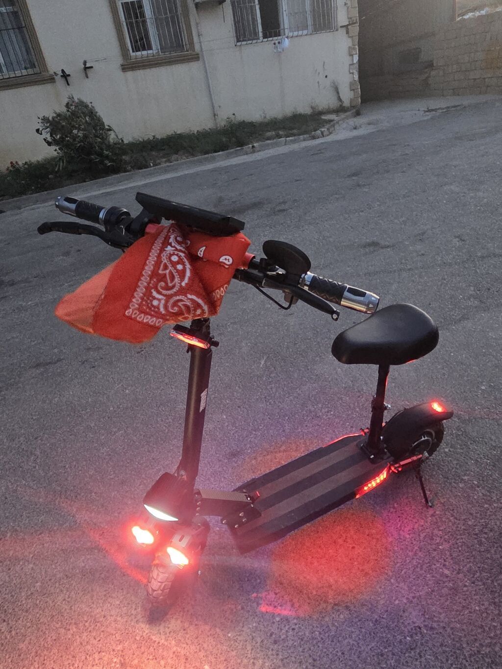 Elektrik skuter – rahat oturacaqlı, güclü işıqlandırmalı, geniş — Mallar, Bakı (2)