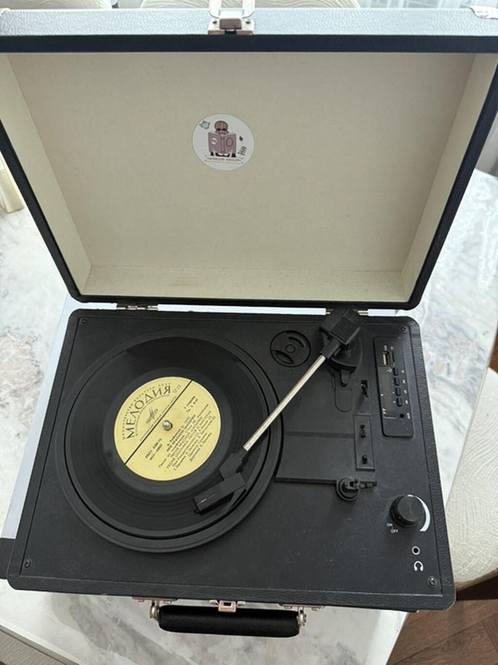 Vınyls Lınk Retro Turntable Briefcase TE-001 – portativ — İdman, hobi, istirahət, Bakı (2)