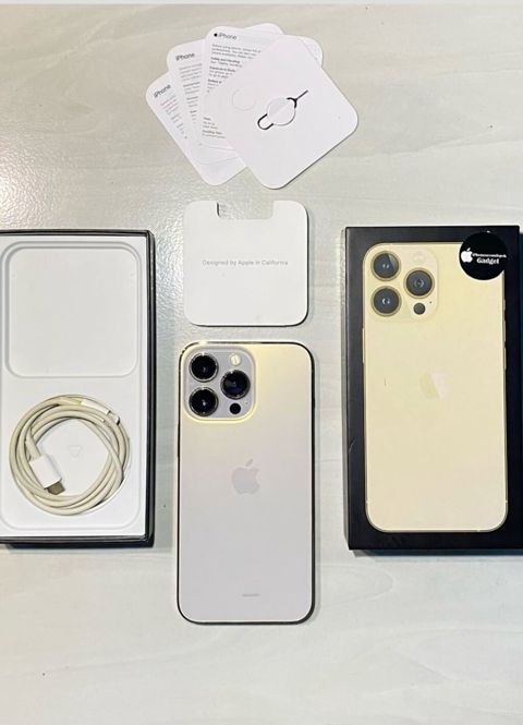 IPhone 13 Pro, 128 GB, Qızılı, Zəmanət, Kredit, Simsiz şarj — Bakı