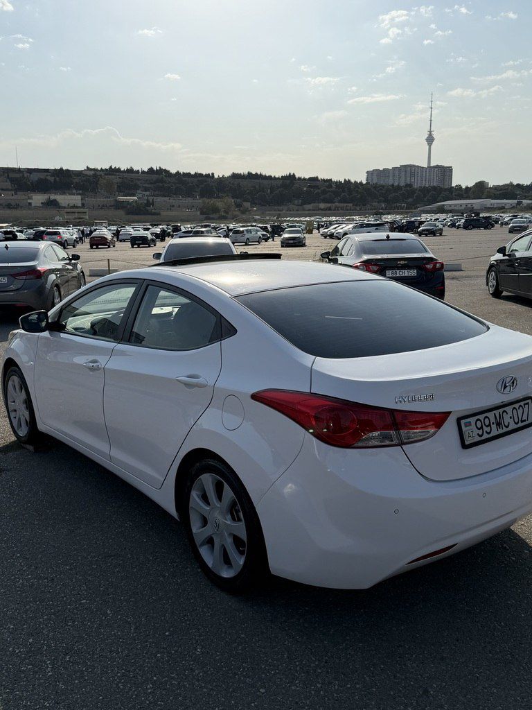 Hyundai Elantra, 1.8 L, 2012 il, 190 539 km — Avtomobillər, Bakı (10)
