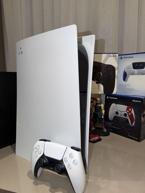 PlayStation 5 Fat İdeal vəziyyətdə, tam qüsursuz PS5 satılır. Çox — Bakı