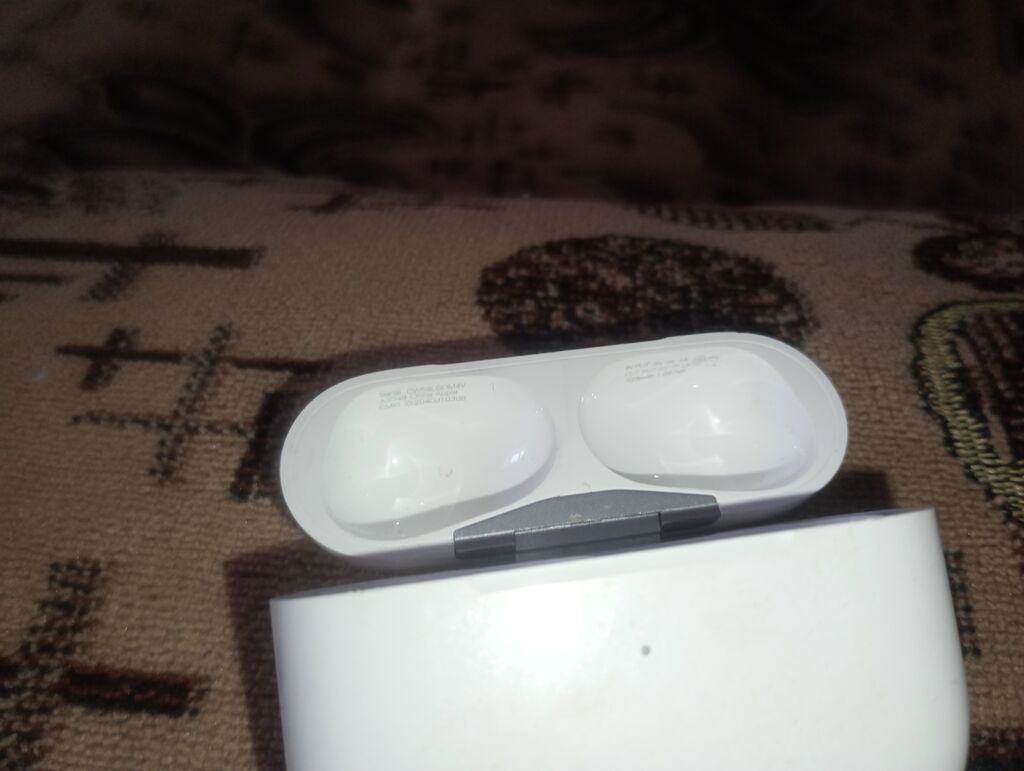 Simsiz şarj cihazı Apple, İşlənmiş — Şarj cihazları, Xırdalan (10)