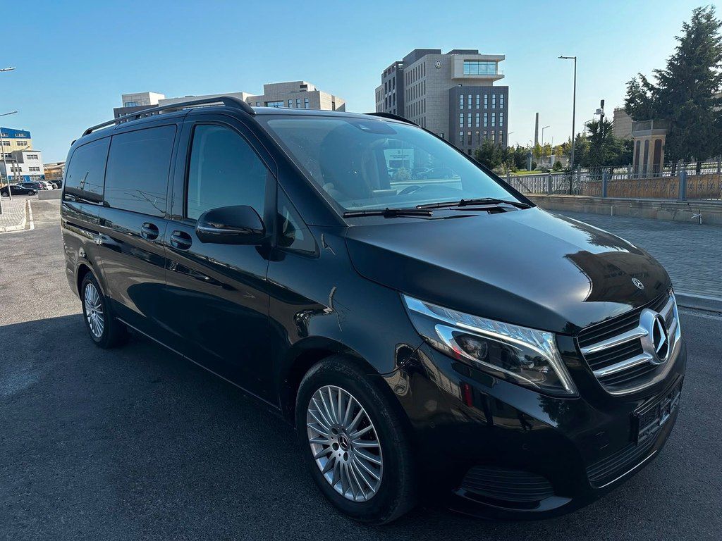 Mercedes V 220, 2.1 L, 2018 il, 99 000 km — Avtomobillər, Bakı (3)