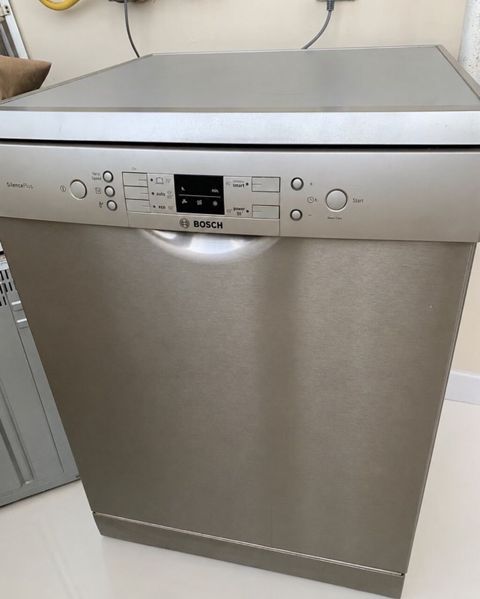 Bosch SMS53L08ME qab‑qacaq yuyucu maşın - Tam ölçülü, sərbəst — Bakı