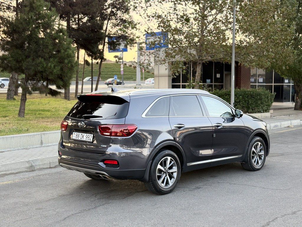 Kia Sorento, 2.0 L, 2018 il, 140 500 km — Avtomobillər, Bakı (8)
