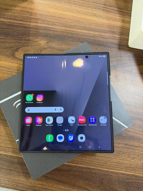 Samsung Galaxy Z Fold 7 Mint 1TB/16GB — Bakı