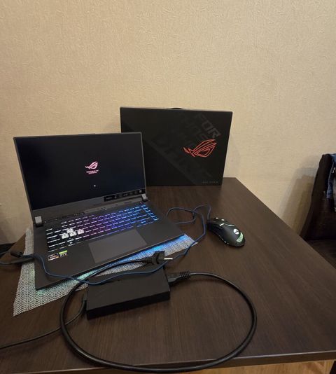 ASUS ROG Strix G15 oyun noutbuku - Ekran: 15.6" IPS, incə çərçivə — Bakı