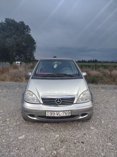 Mercedes A 160, 1.6 L, 1999 il, 241 580 km — Naftalan