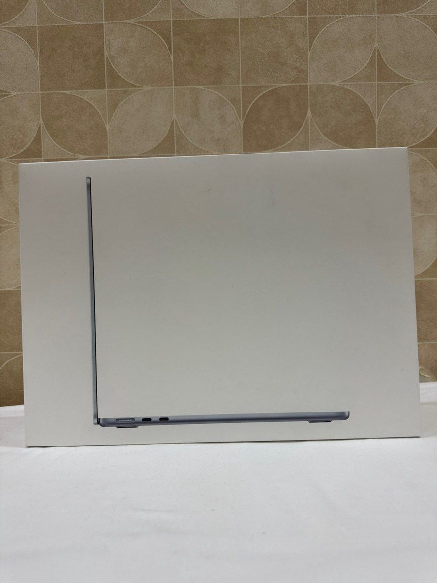 Apple MacBook Air M4 13-inch Sky Blue 16/256 gb — Elektronika, Bakı
