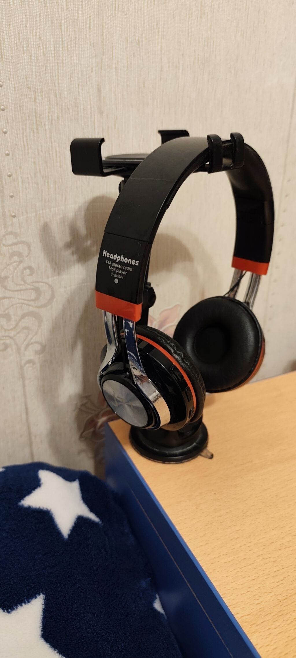 İşlənmiş Simsiz (Bluetooth) Qulaqcıqlar, rəng - Qara — Qulaqcıqlar, Sumqayıt (6)