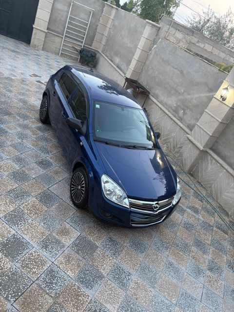 Opel Astra, 2009 il — Bakı