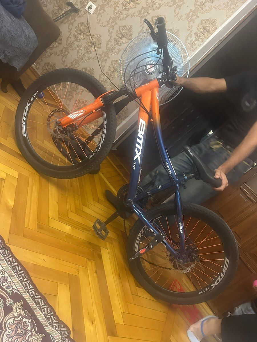 Velosiped — Velosipedlər, Bakı (2)