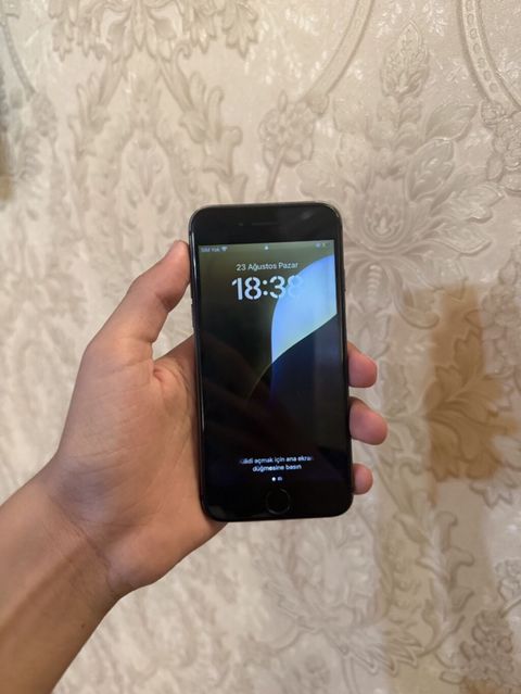 IPhone 8, Qara, Simsiz şarj — Digah