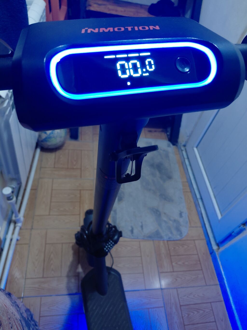 İnMotion elektrik skuter - Brend/model: Inmotıon (gövdədə və sükan — Mallar, Bakı (2)