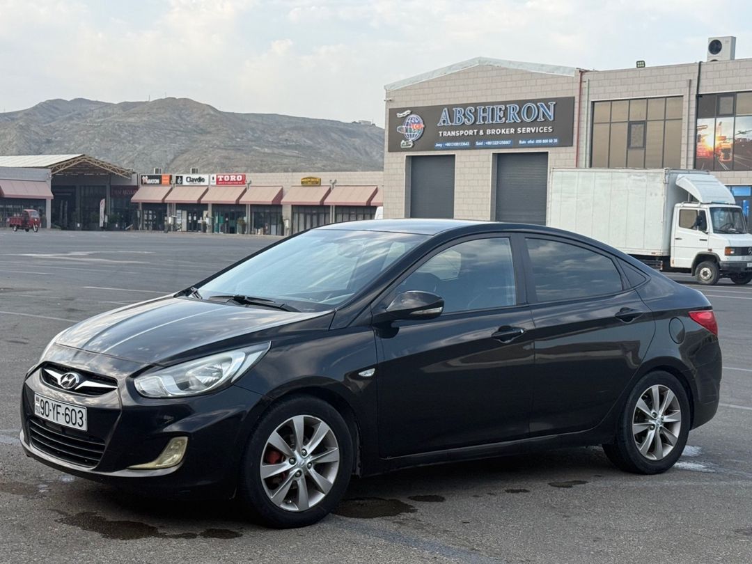 Hyundai Accent, 2012 il — Avtomobillər, Bakı (4)