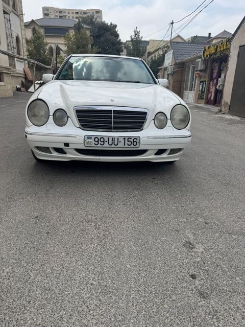 Mercedes E 220, 2.2 L, 2001 il, 450 000 km — Xırdalan