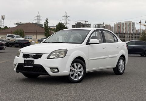 Kia Rio, 1.4 L, 2011 il, 213 000 km — Bakı