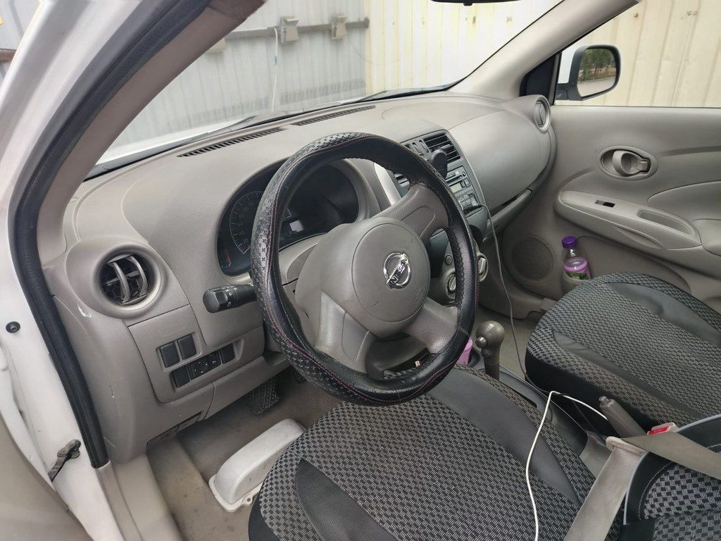 Nissan Sunny, 1.5 L, 2013 il, 330 000 km — Avtomobillər, Bakı (5)