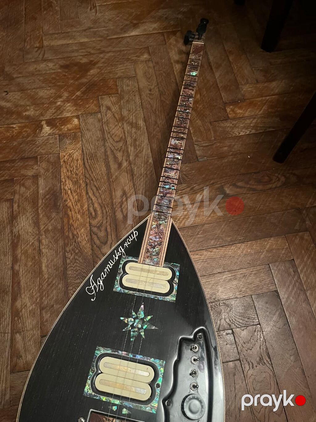 Elektro-ud (elektrik çıxışı olan ud) korpusu - Korpus: zolaqlı — Gitarlar və digər simli alətlər, Neftçala (4)