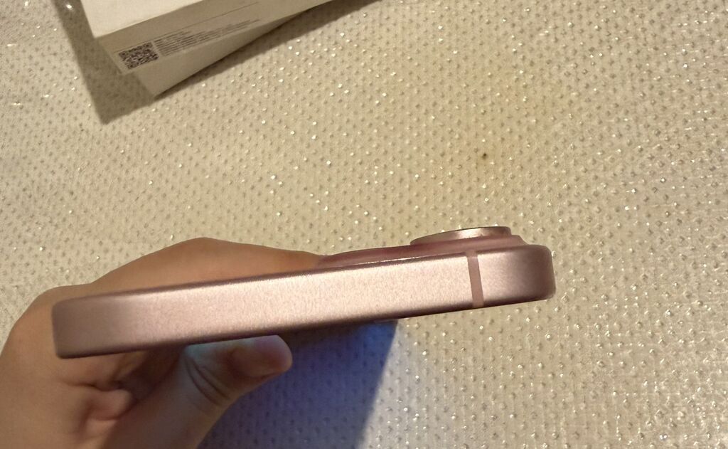 IPhone 15, Çəhrayı, Face ID — Apple iPhone, Bakı (8)