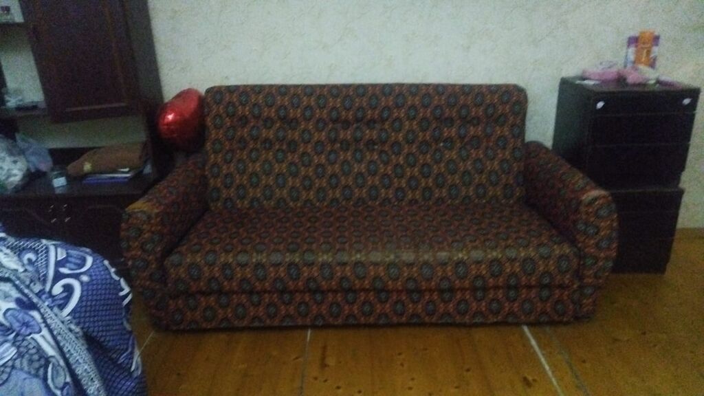 Divan, İşlənmiş, Parça — Mebel, Xırdalan (2)