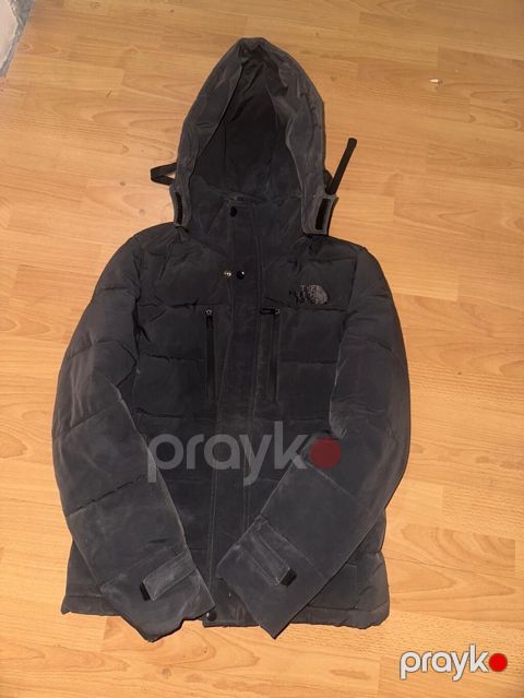 The North Face kişi/qadın qış gödəkçəsi - Rəng: qara - Model — Digah