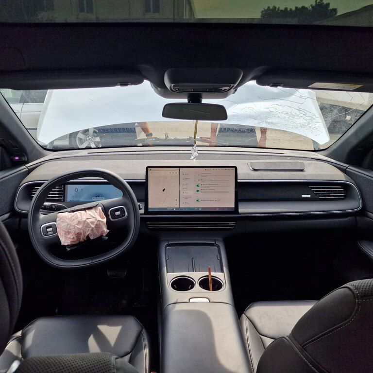XPeng G6, 66 kWh, 2024 il, 32 157 km — Avtomobillər, Bakı (7)