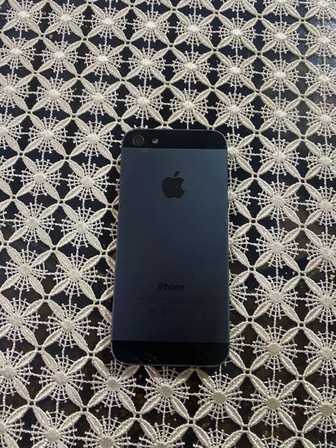 IPhone 5, Gümüşü, Barmaq izi — Gəncə