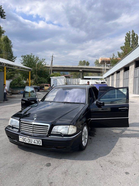 Mercedes C 230, 2.3 L, 1998 il, 259 000 km — Avtomobillər, Şəki (4)