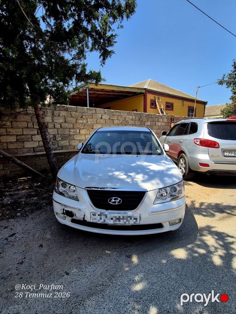 Hyundai Sonata: 2 l 2009 il Sedan