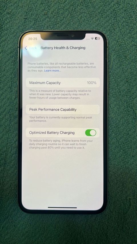 IPhone X, 64 GB, Gümüşü — Xudat